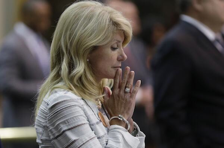 Texas Senator Wendy Davis filibusters SB5