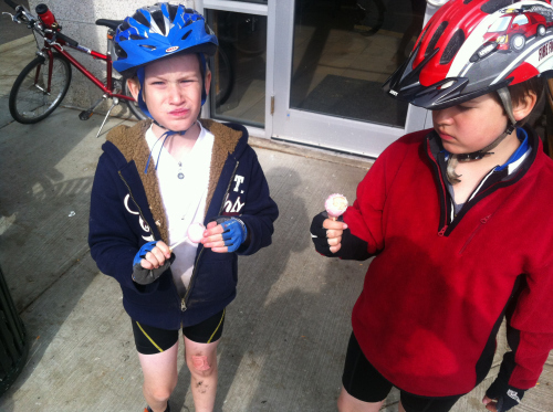 Starbucks Cake Pops: Not as good as expected