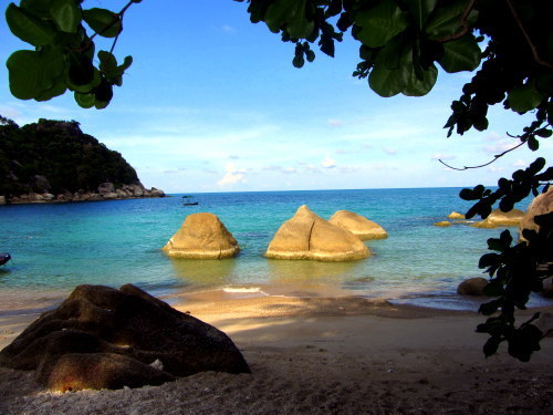 Koh Phangan beach in front of the Sanctuary Resort