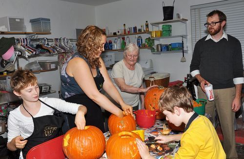 PumpkinCarve-2013_14 copy