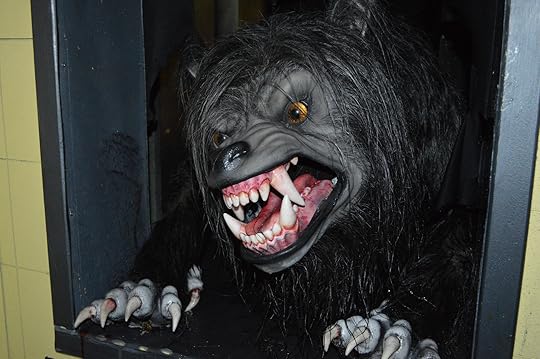 HHN_wolf2