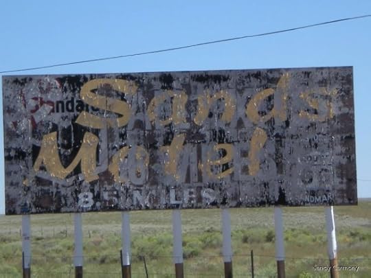 Sands Motel, Route 66 Landmark sign. Photo by Sandy Carmony | Lis'Anne Harris
