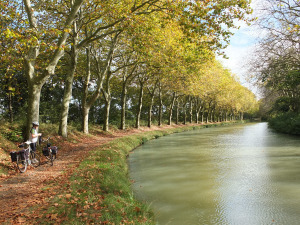 The Canal du Midi in autumn and me & my bike.
