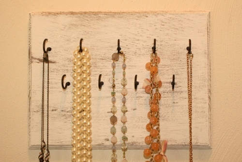 how to make a jewelry rack