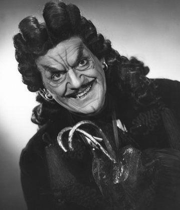 I was trolling for profile pictures and found this. See if you can figure out who this is dressed as Captain Hook.
