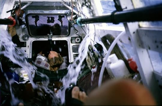 210_TQ_water_pouring_in