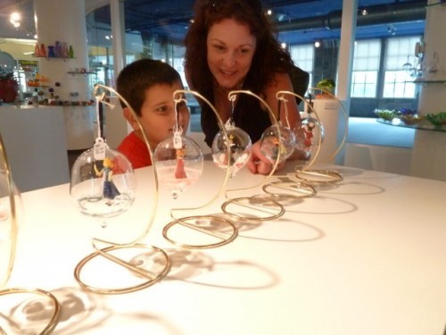 AliceInWonderlandGlass 500x375 Kidlit Glass Menagerie: A Delicate Childrens Literature Exhibit