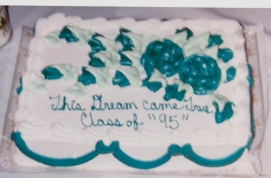 Lola De Maci Graduation Cake - Master's degree
