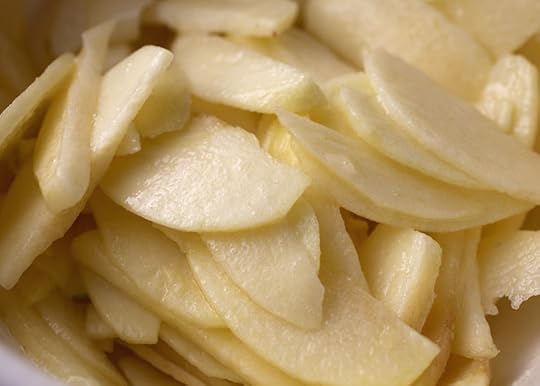 Sliced apples