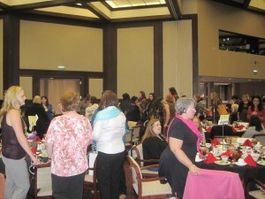 Readers and Authors at the Southern Magic Reader Luncheon