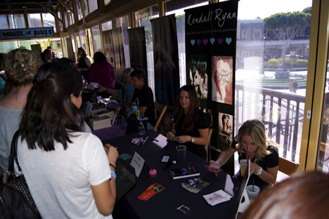 Author Kendall Ryan at Rockin' the Holidays Bash