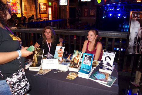 Author Tess Oliver at Rockin' the Holidays Bash