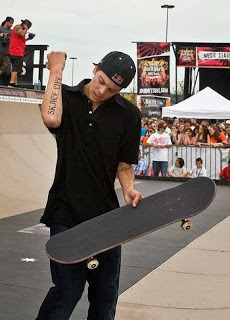 http://commons.wikimedia.org/wiki/File:Ryan_Sheckler_Croop.jpg