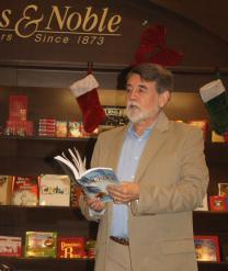 barnes_noble_11-6-2013_0008