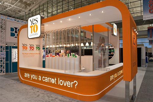 Yes To Taj Mahal Booth