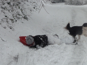 Neen from the United States of Lesbonia, face planting