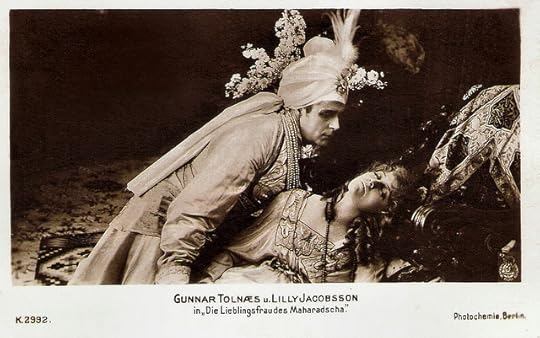 Lilly Jacobson and Gunnar Tolnaes in Maharadjahens Yndlingshustru