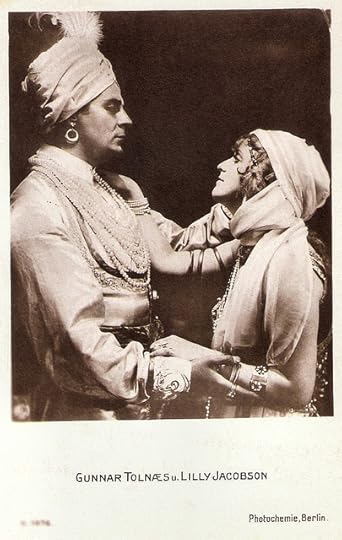 Gunnar Tolnaes, Lilly Jacobson