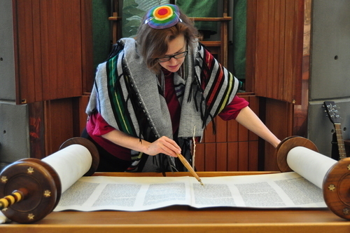 rabbi-rachel-3.jpg