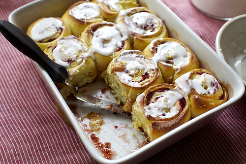 cranberry-orange breakfast buns