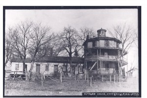 Thomas Rathbone and Mary Rathbone owned Octagon House in Maryland