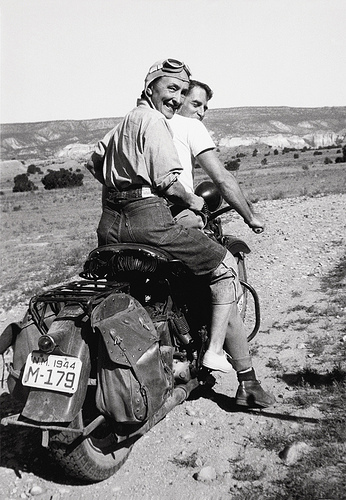georgia-okeeffe-hitching-a-ride-to-abiquiu-motorcycle