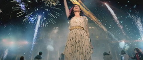Katy Perry dancing with others at the Buda Cas...