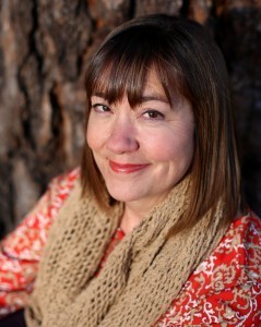 lynn-cullen-239x300