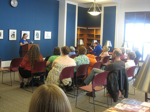 Joanne tells the audience about polar bears