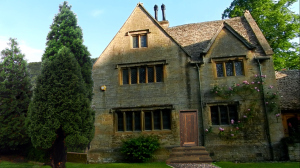 Craig's Farmhouse in MYSTICAL CIRCLES (photo credit Abigail Robinson)