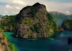 Coron Taking A Plunge to Nature's Beauty