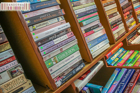 q8bookstore-006