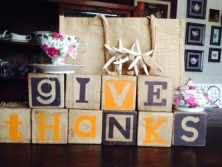 Shona and Charles lugged these blocks from New York to Turks & Caicos, <br />Trinidad, Houston, and the 1000s of milesback to Port Alfred just so they'd <br />grace their South African Thanksgiving.