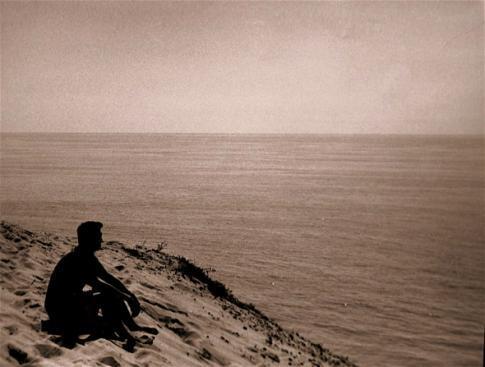 frus_beach.jpg