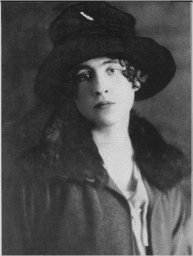 Violet Trefusis, photographed in the late 1920s.