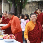 Rinpoche leaves buffet table