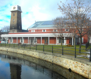 Perth library on the Tay 20130001