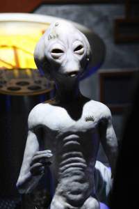 Photo courtesy MGM Television