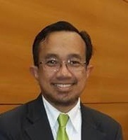 Dr Azman Ismail