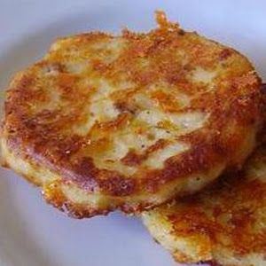 Bacon cheddar potato cakes