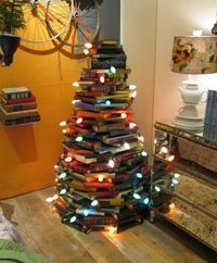 Christmas-Book-Tree3