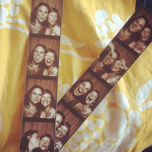 Photo booth fun with @matirose