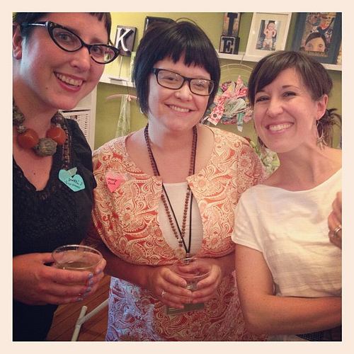 @missviv @leahcreates @jessicaswift in the studio!