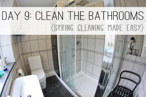 Day 9: Clean the Bathroom Fixtures, Floors & Walls {Spring Cleaning Made Easy} at lifeyourway.net