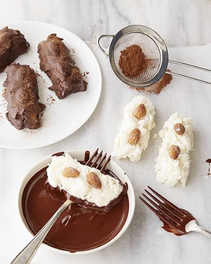 Candy Bars Photographed by Matt Armendariz