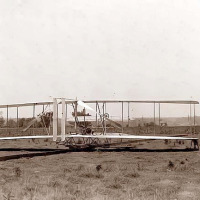 wright-brothers-airplane-001-1