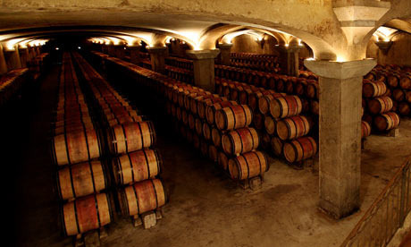 Casks-of-wine-001