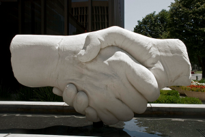 Screen Shot 2013 12 10 at 7.19.59 AM 300x201 Meet Your Friends Offline