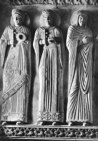 Martyrs as depicted in the Lombardy temple show what women might have worn (from Wikimedia Commons)