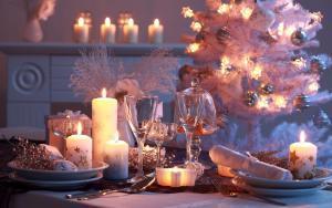 beautiful_holiday_table_setting